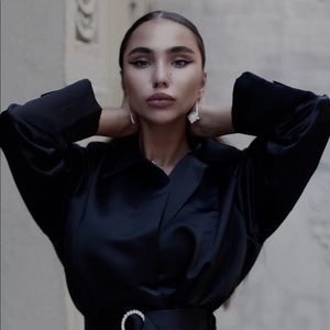 Meet your Posher, Valeria